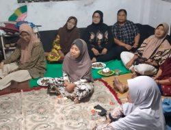 Kegiatan Rutinitas Ibu – Ibu PKK RT 11 RW 06 Ngagel Rejo Surabaya